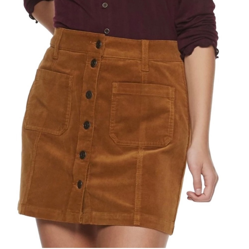 Mudd Y2K-style Corduroy Skirt in Honey Ginger, Size 9, NWOT
